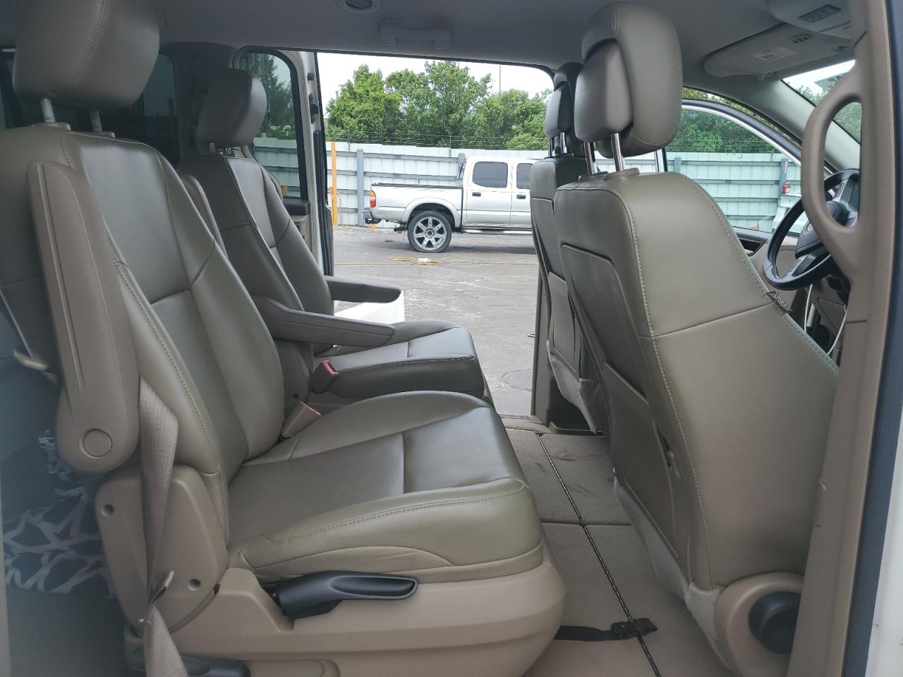 2012 Volkswagen Routan Se VIN: 2C4RVABG3CR391969 Lot: 63197605