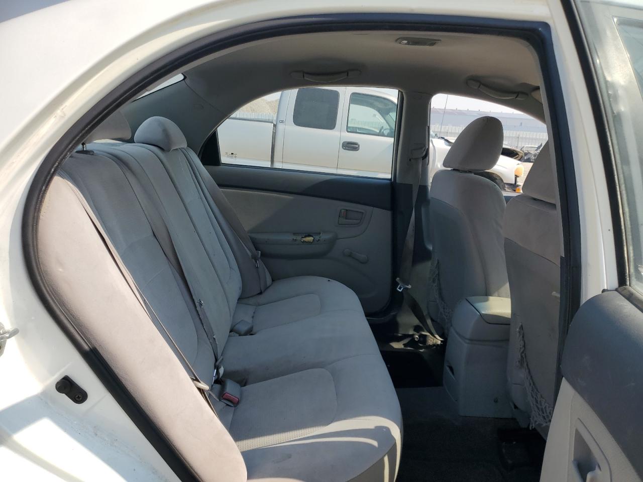 2009 Kia Spectra Ex VIN: KNAFE222195646876 Lot: 63816415