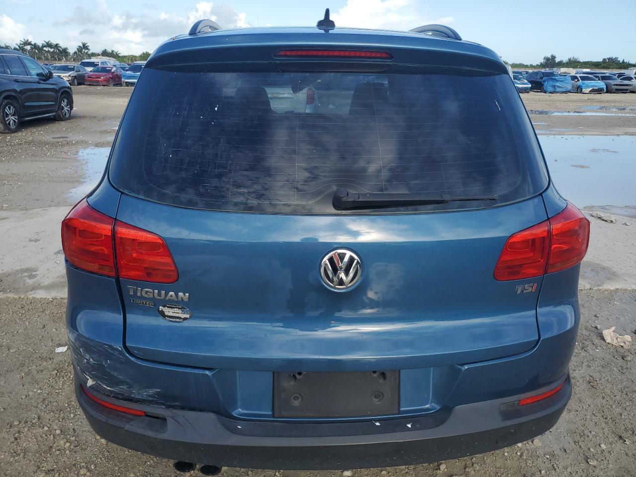 2018 Volkswagen Tiguan Limited VIN: WVGAV7AX5JK001110 Lot: 64971295