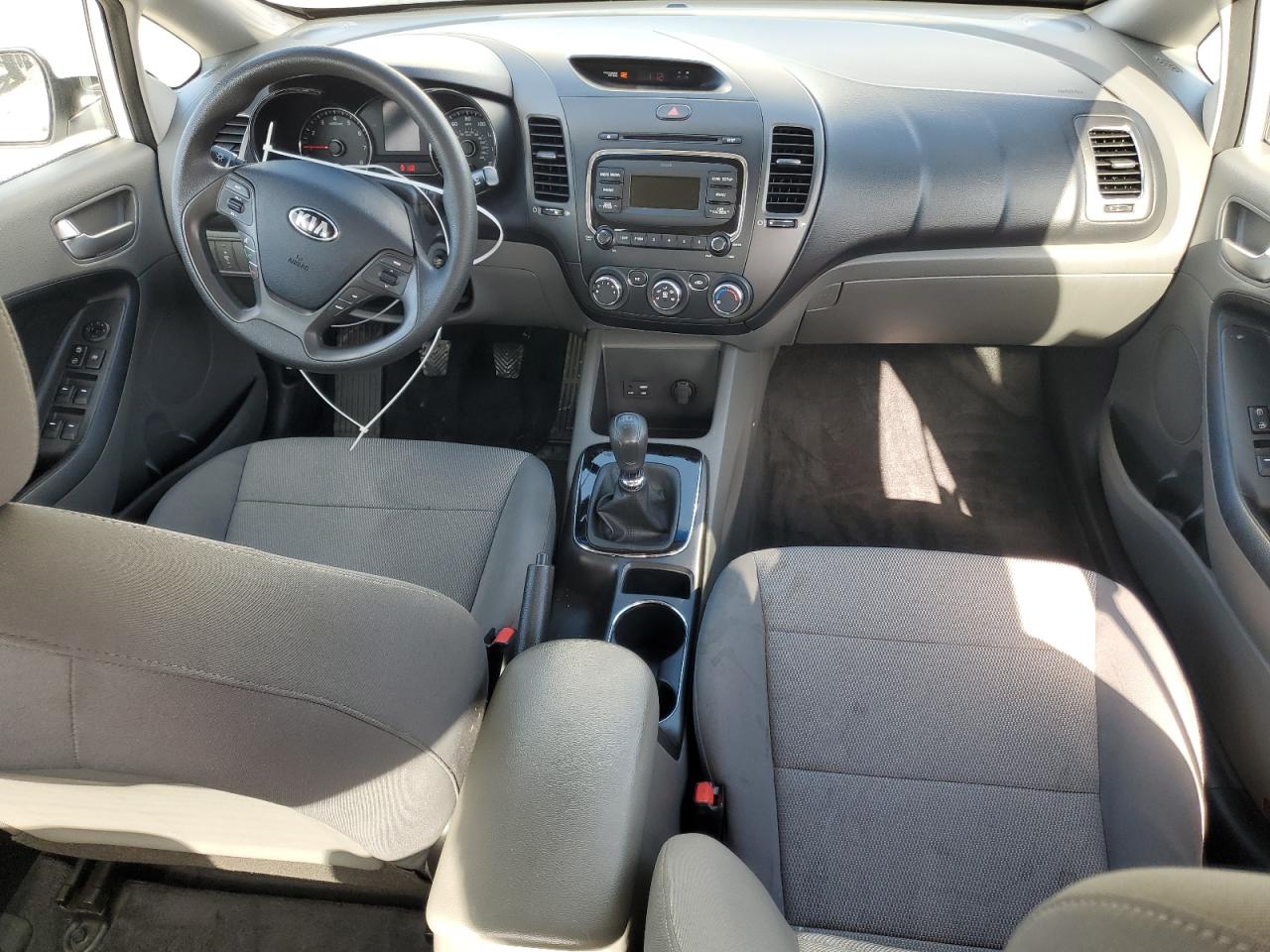 2018 Kia Forte Lx VIN: 3KPFK4A70JE164820 Lot: 63399955