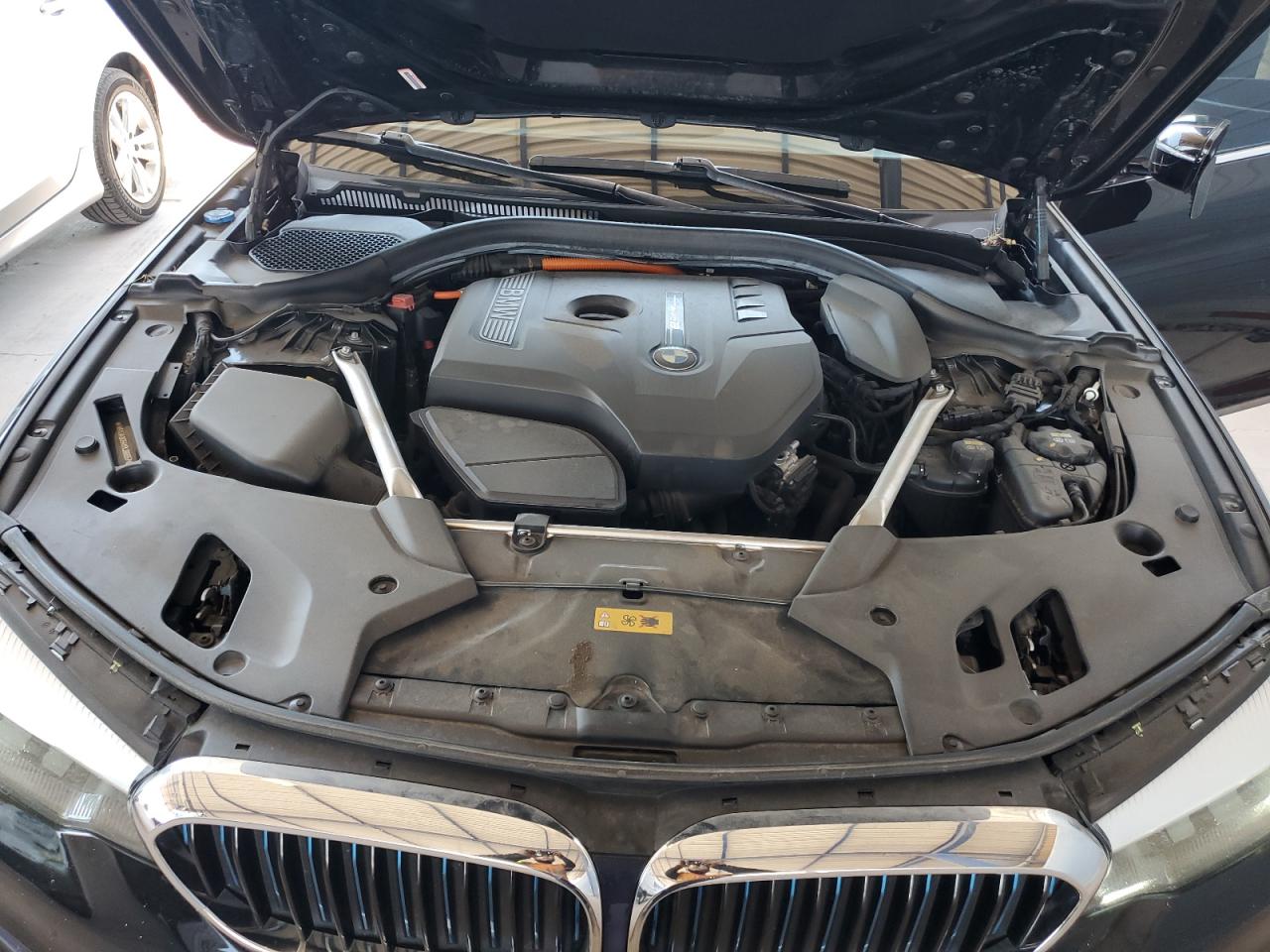 2019 BMW 530E VIN: WBAJA9C54KB388657 Lot: 64471905