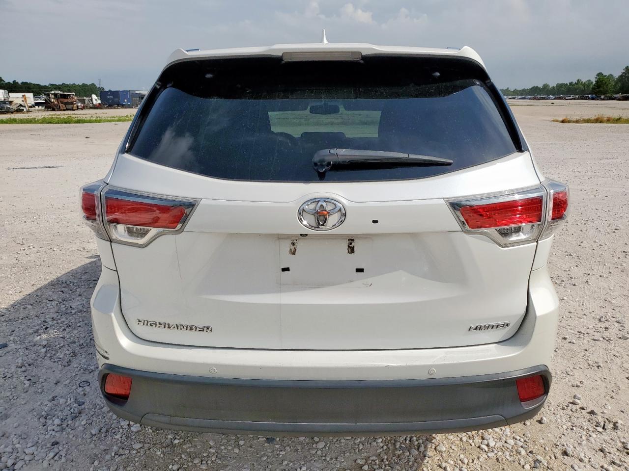 2016 Toyota Highlander Limited VIN: 5TDYKRFH1GS144632 Lot: 65365365