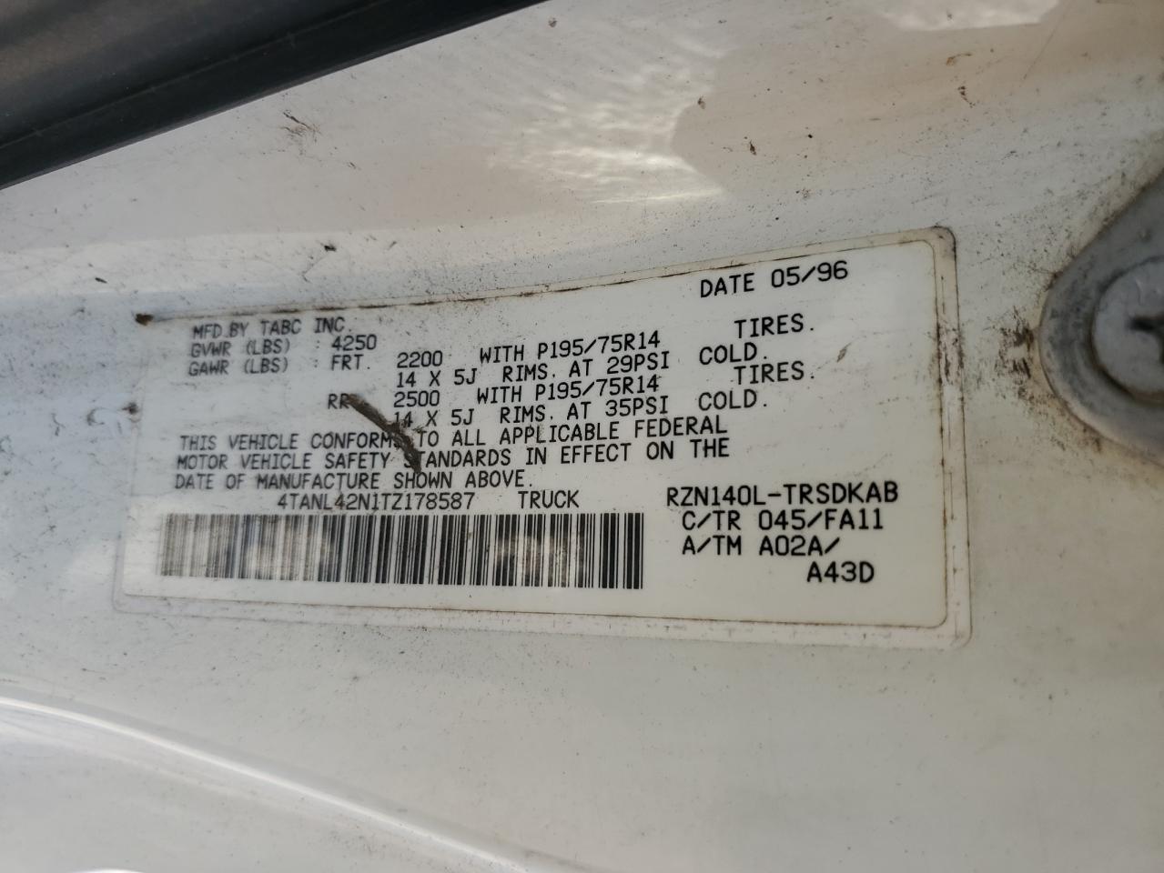 1996 Toyota Tacoma VIN: 4TANL42N1TZ178587 Lot: 64663435