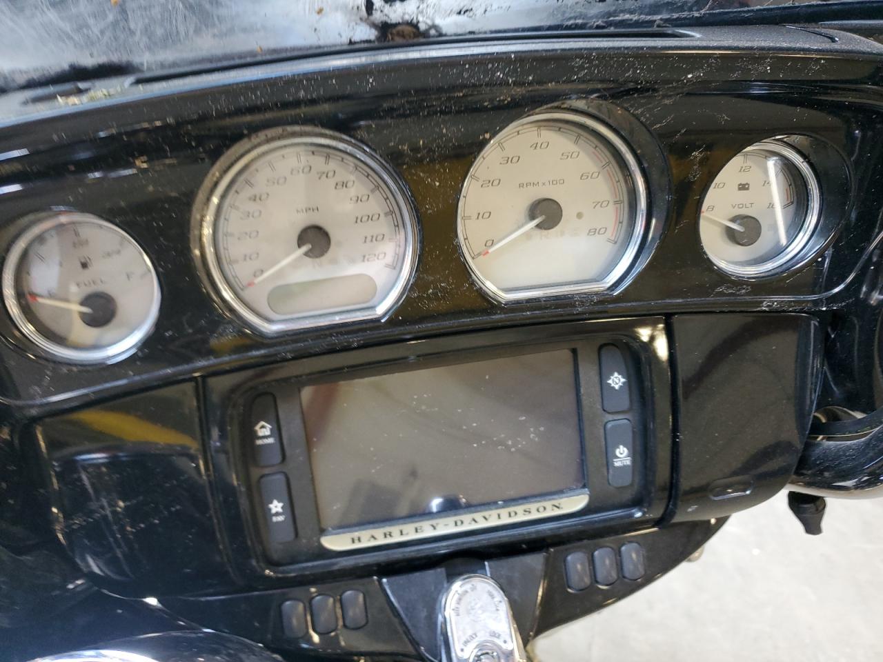 2014 Harley-Davidson Flhxs Street Glide Special VIN: 1HD1KRM11EB652884 Lot: 63777275