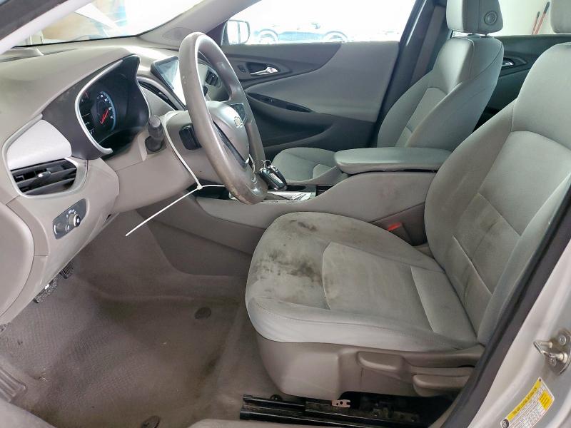 CHEVROLET MALIBU 2019 Srebrny