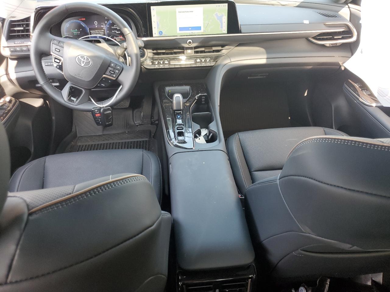 2025 Toyota Crown Signia Xle VIN: JTDACAAJ1S3009672 Lot: 63775005