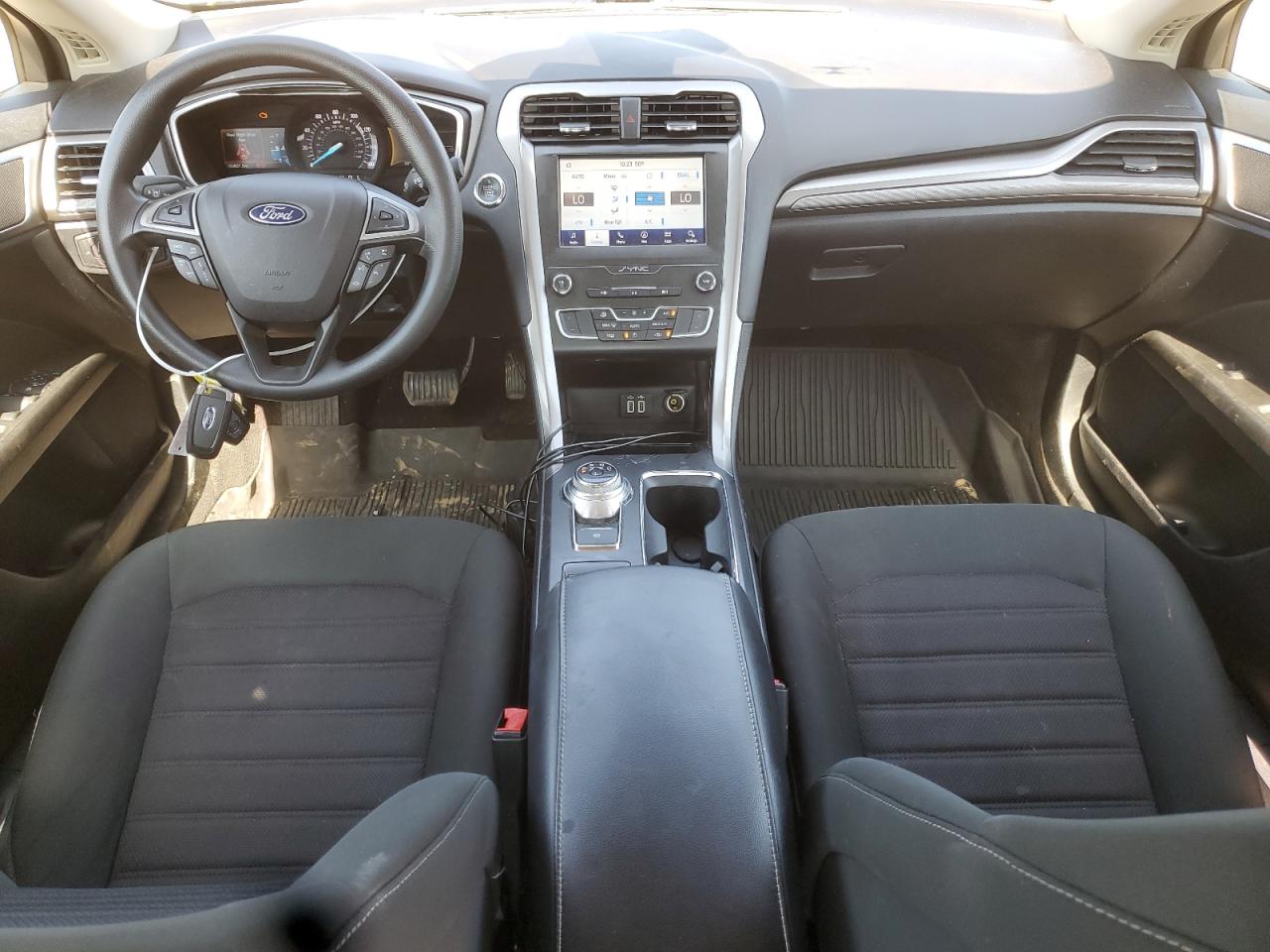2020 Ford Fusion Se VIN: 3FA6P0HD3LR251232 Lot: 63847545