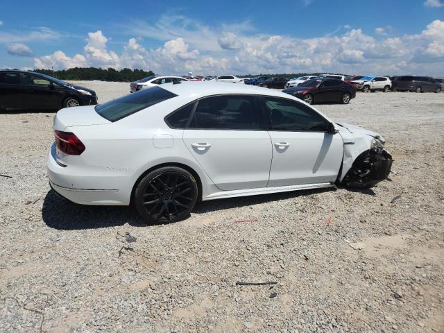  VOLKSWAGEN PASSAT 2018 Biały