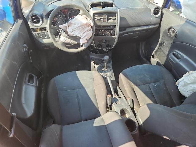  NISSAN VERSA 2015 Granatowy