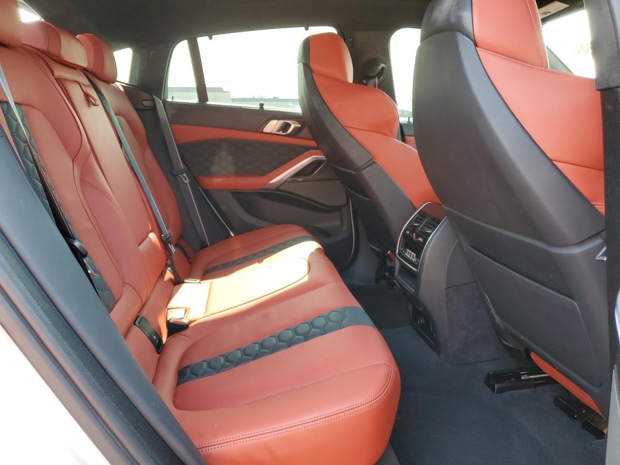 2022 BMW X6 M VIN: 5YMCY0C01N9M56990 Lot: 64793995