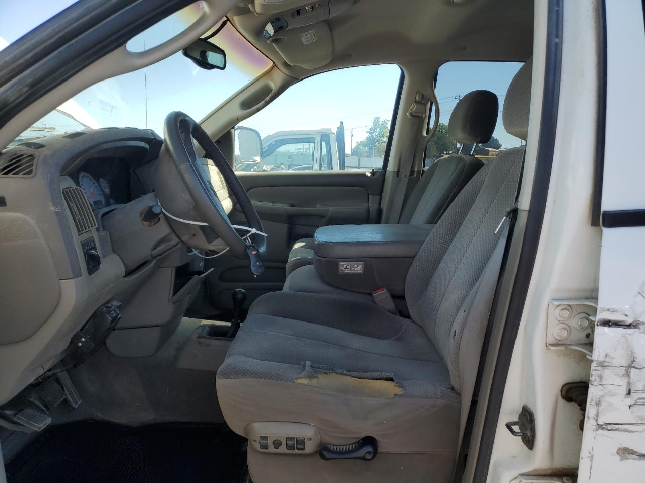 2002 Dodge Ram 1500 VIN: 3D3HU18ZX2G184093 Lot: 64220995