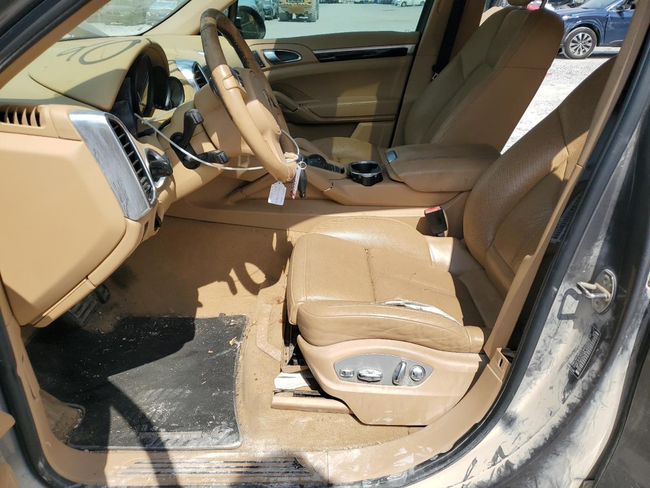 2011 Porsche Cayenne VIN: WP1AA2A23BLA09952 Lot: 62886395