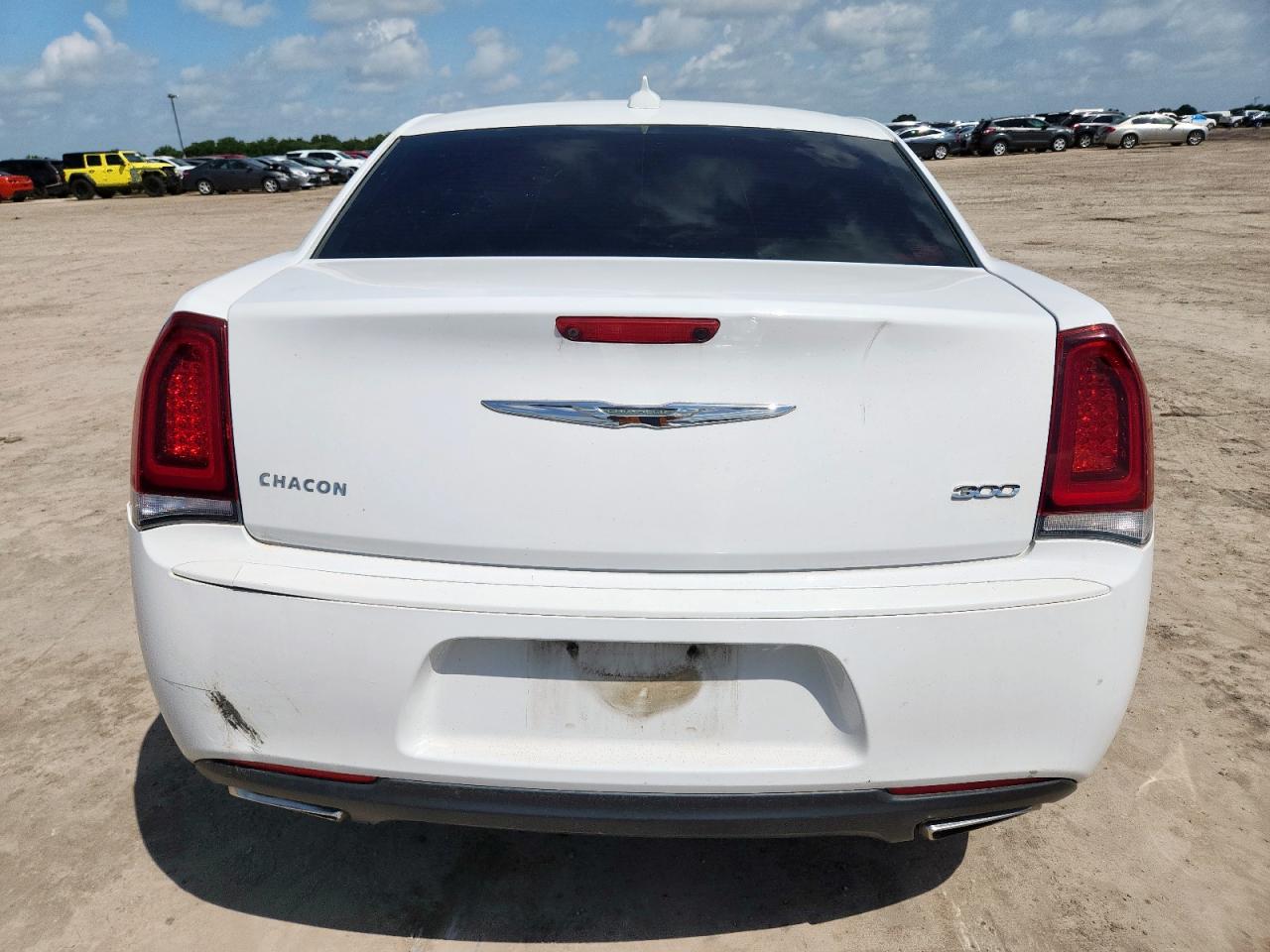 2018 Chrysler 300 Touring VIN: 2C3CCAAG1JH283595 Lot: 64798155