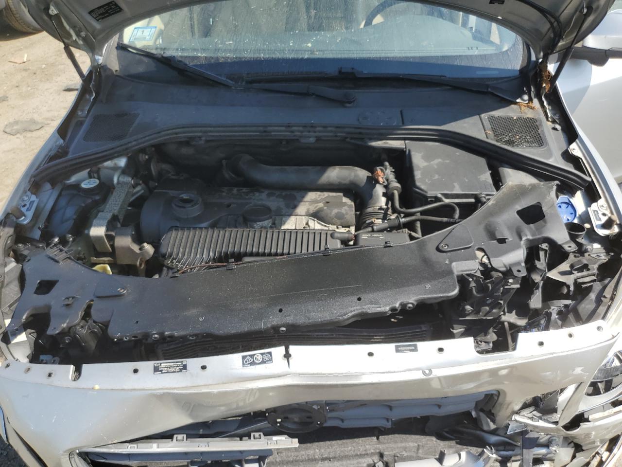 2012 Volvo S60 T5 VIN: YV1622FS0C2135751 Lot: 63218595