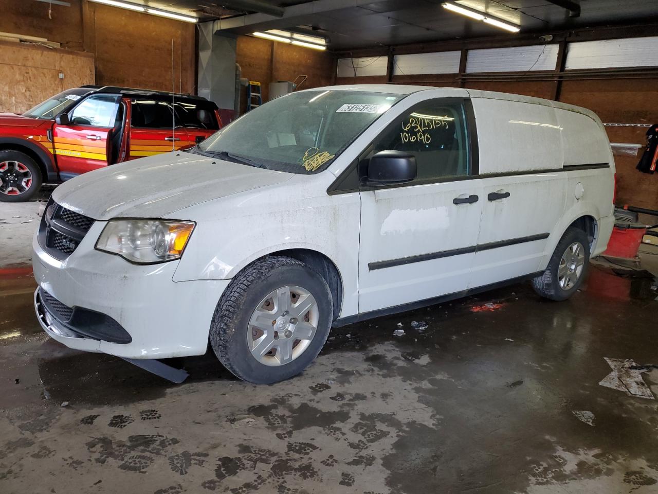 DODGE TRADESMAN 2013. Lot# 63125135. VIN 2C4JRGAG2DR817013. Photo 1