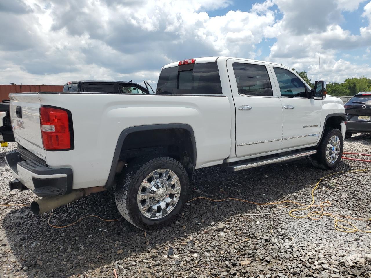 1gt12sey0kf225009 1GT12SEY0KF225009 2019 GMC Sierra K2500 Denali