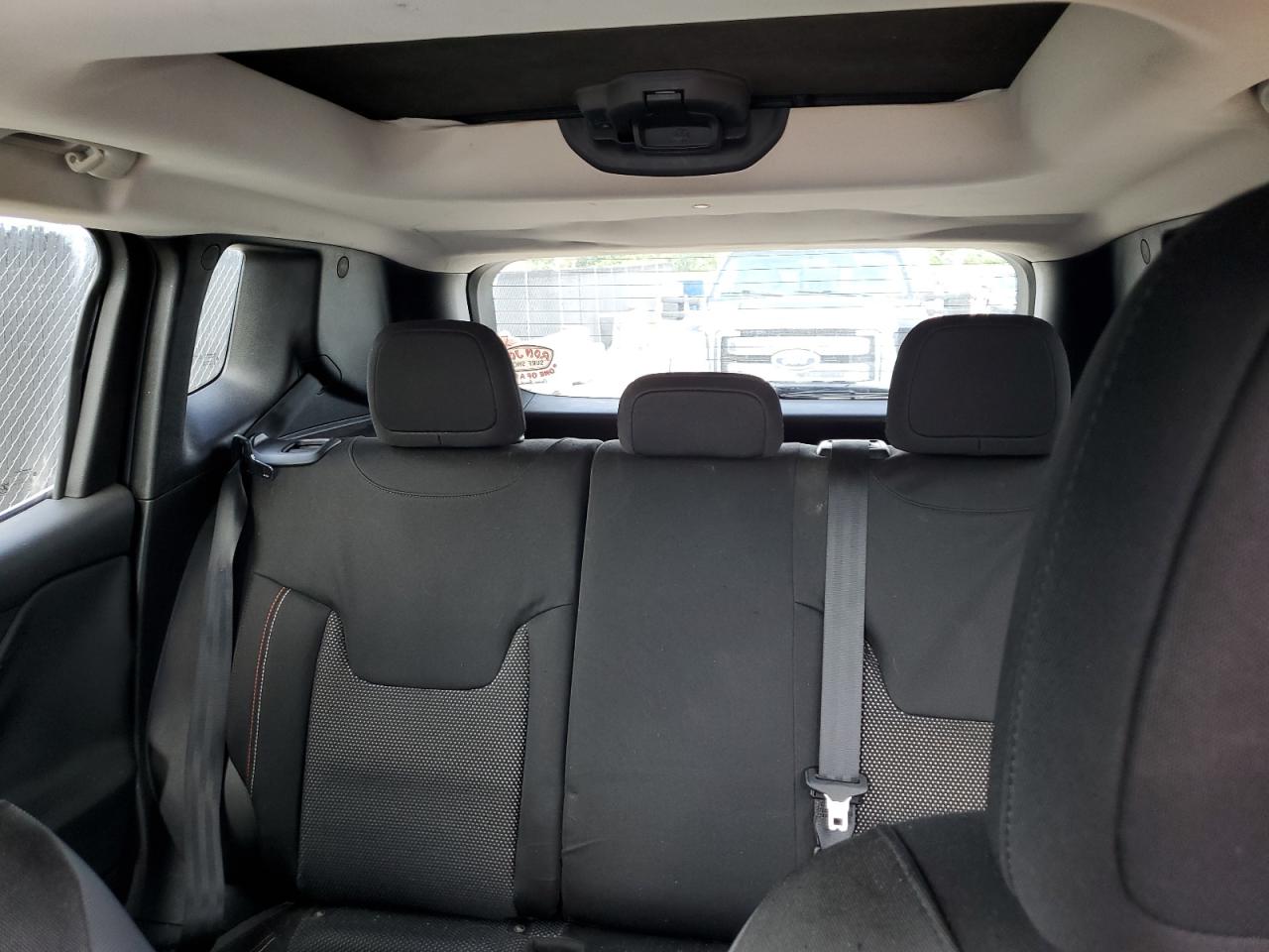 2016 Jeep Renegade Latitude VIN: ZACCJABT4GPD77653 Lot: 64261015