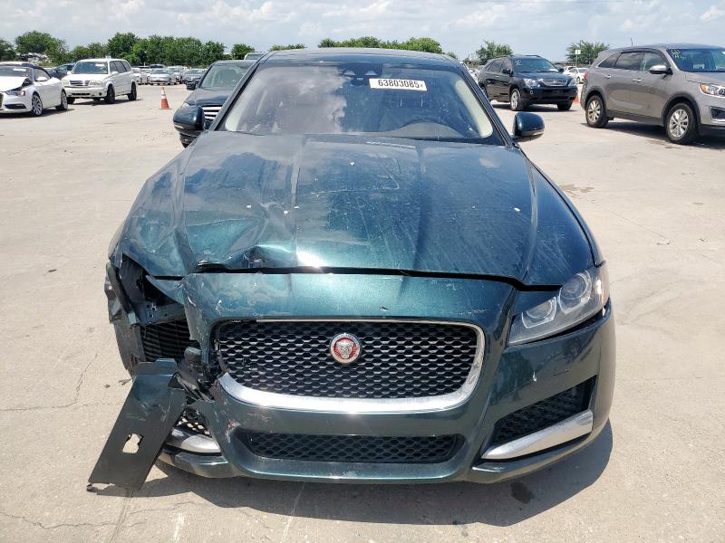 Sedans JAGUAR XF 2017 Zielony