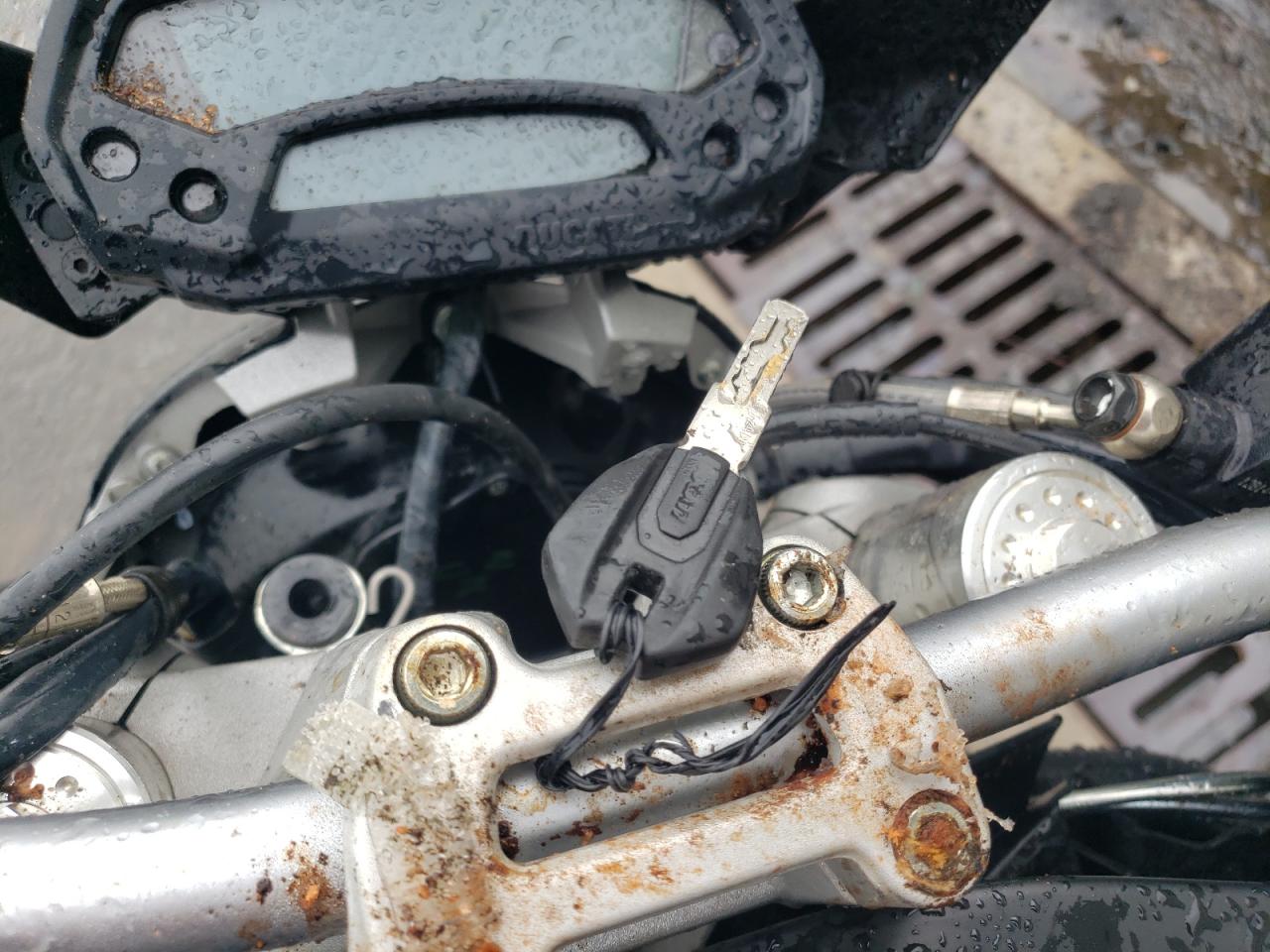 2012 Ducati Monster 696 VIN: ZDM1RADN7CB057802 Lot: 90569235