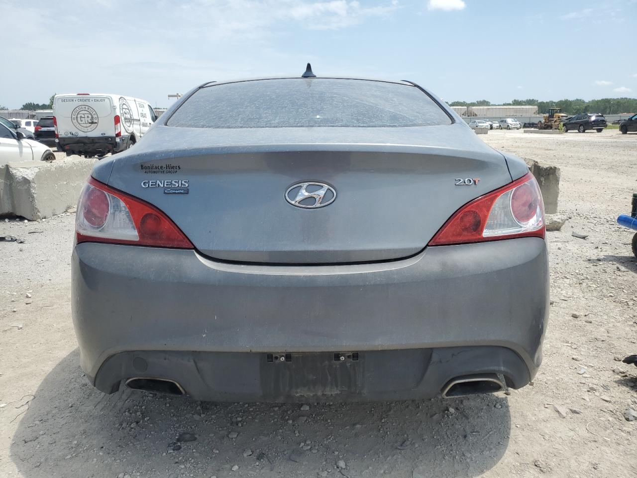 2010 Hyundai Genesis Coupe 2.0T VIN: KMHHT6KD2AU028286 Lot: 65766835