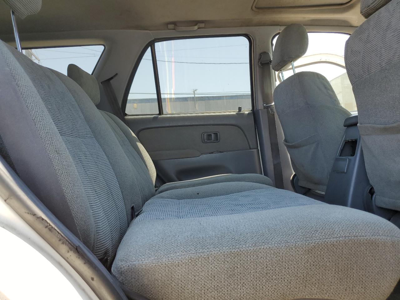 1999 Toyota 4Runner Sr5 VIN: JT3GN86R2X0117839 Lot: 65480665