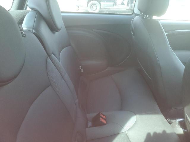 2009 MINI COOPER   