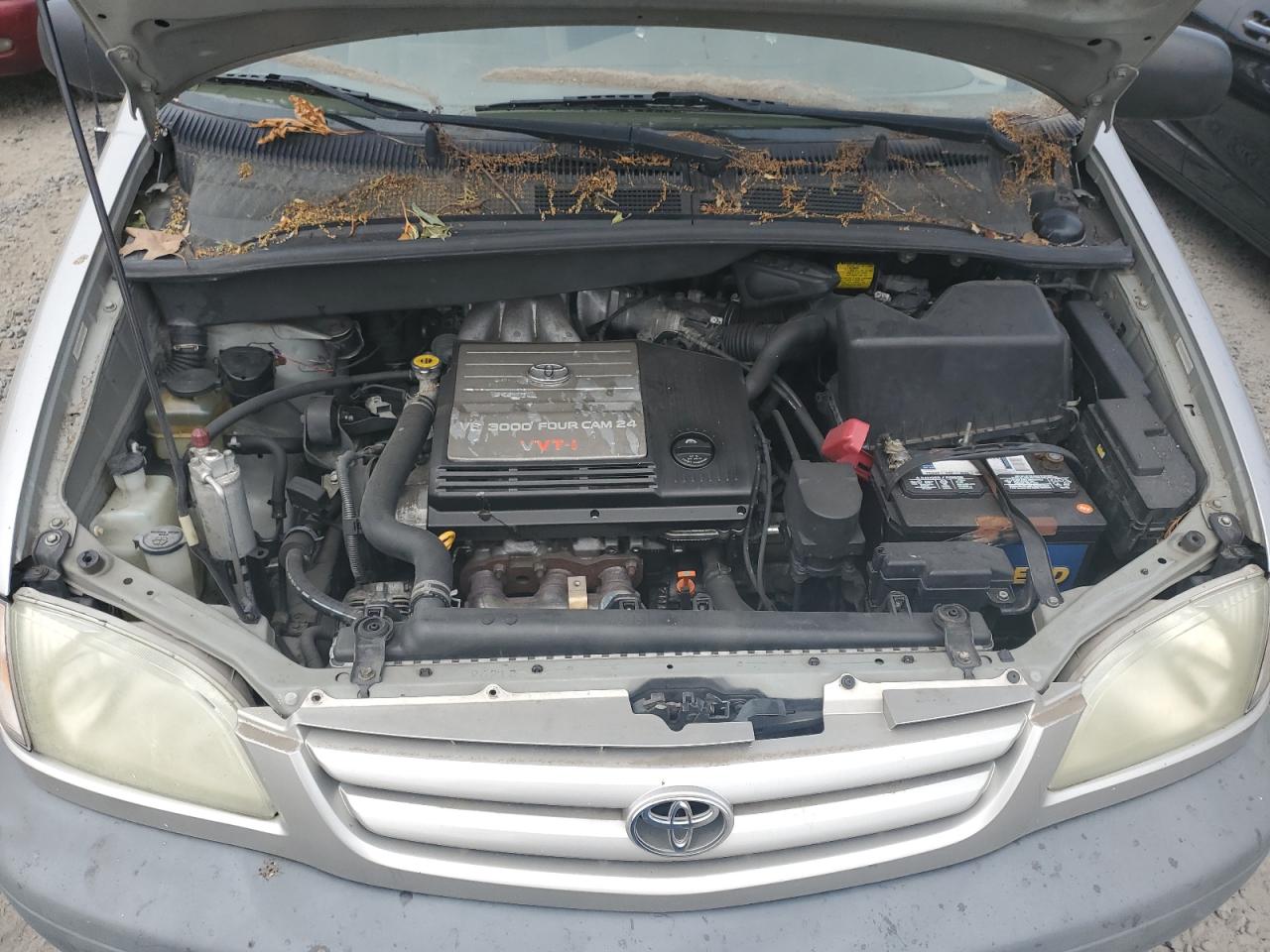 2002 Toyota Sienna Ce VIN: 4T3ZF19C13U536710 Lot: 63716495