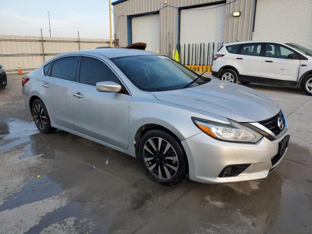  NISSAN ALTIMA 2018 Серебристый