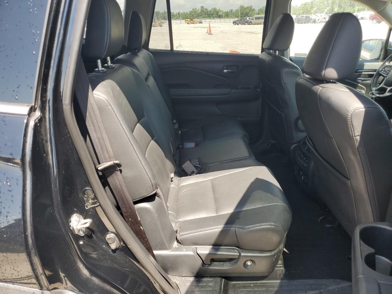 2019 Honda Pilot Touring VIN: 5FNYF6H91KB012041 Lot: 64560875