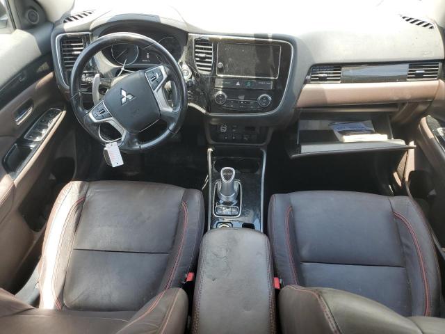  MITSUBISHI OUTLANDER 2018 Biały