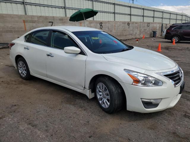  NISSAN ALTIMA 2015 Белы