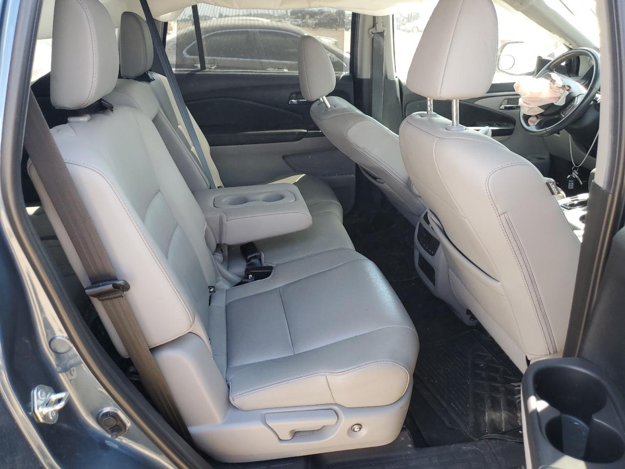 2020 Honda Pilot Exl VIN: 5FNYF6H5XLB061835 Lot: 63317595