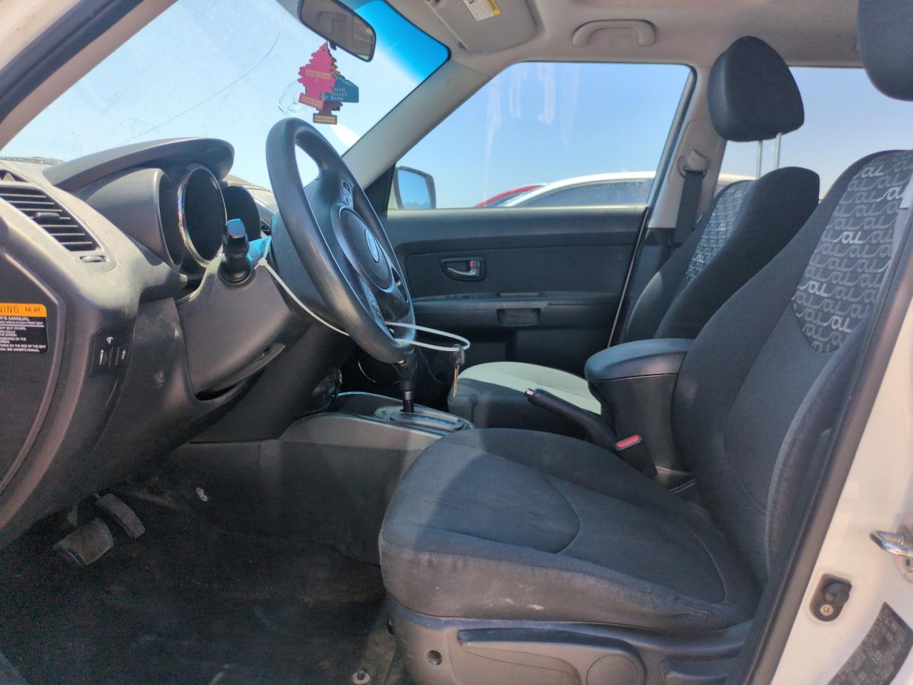 2021 Kia Soul + VIN: KNDJT2A21A7166219 Lot: 63412445
