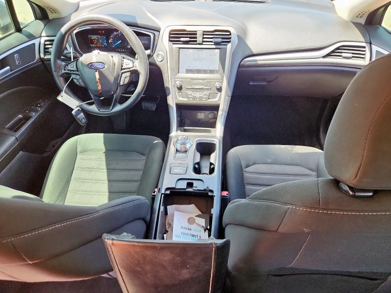  FORD FUSION 2020 Srebrny