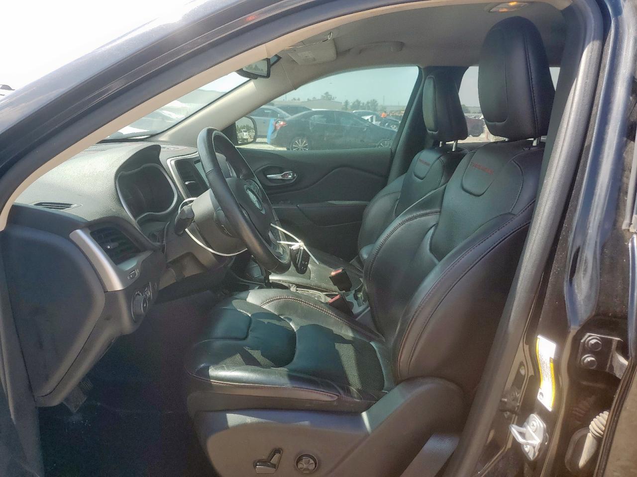 2016 Jeep Cherokee Trailhawk VIN: 1C4PJMBS8GW243774 Lot: 66275925