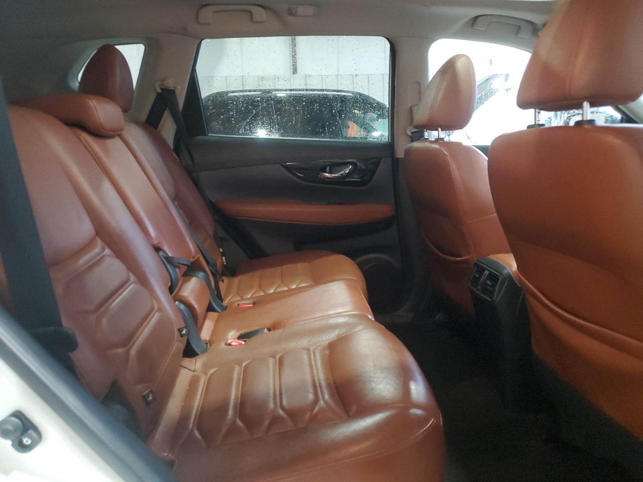 2017 Nissan Rogue S VIN: JN8AT2MVXHW284151 Lot: 64371925