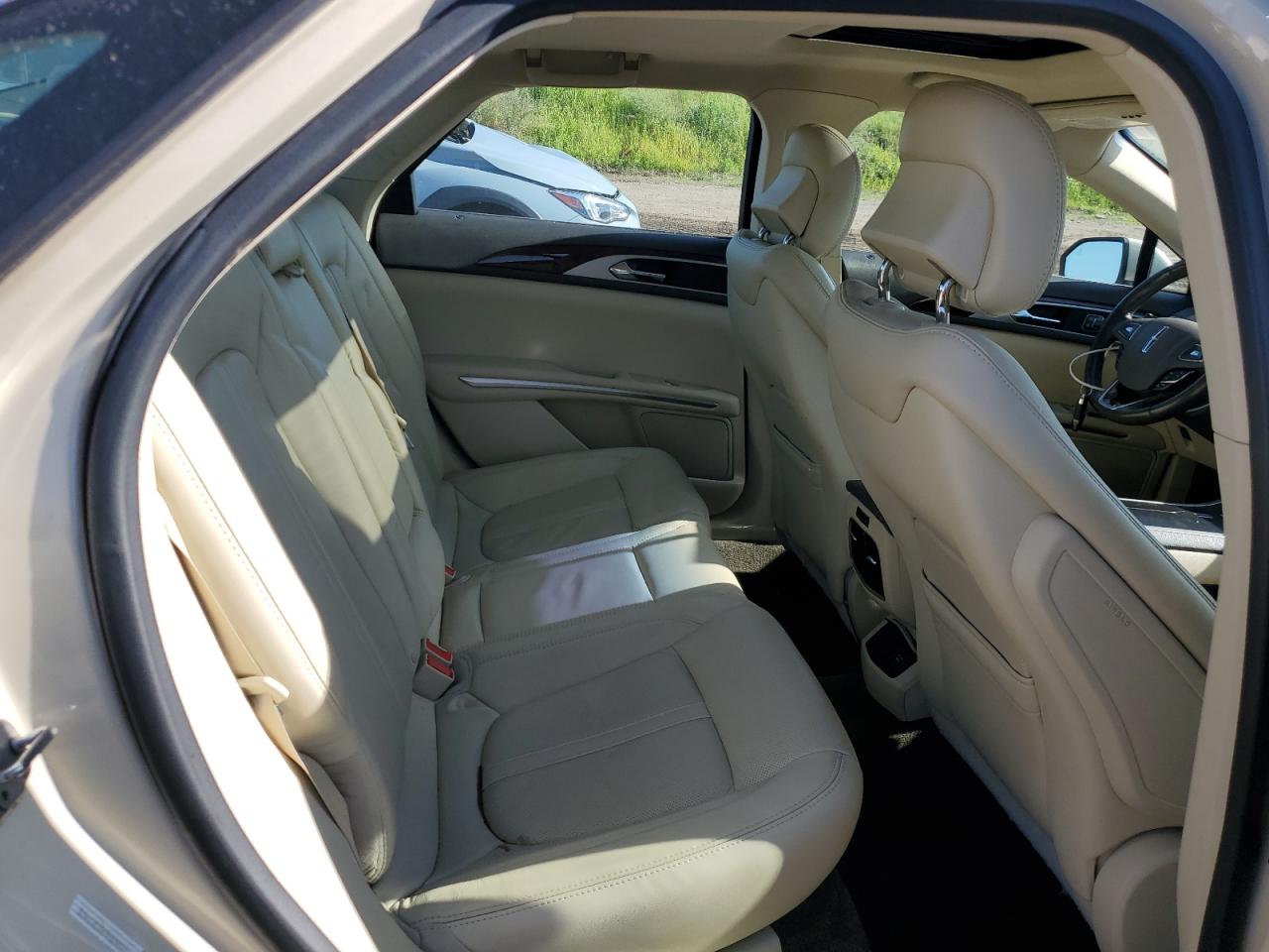 2015 Lincoln Mkz Hybrid VIN: 3LN6L2LU2FR614824 Lot: 64981545