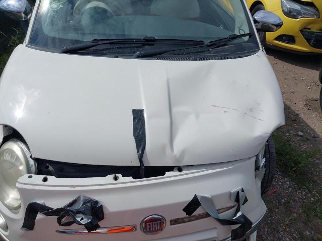 2011 FIAT 500 LOUNGE