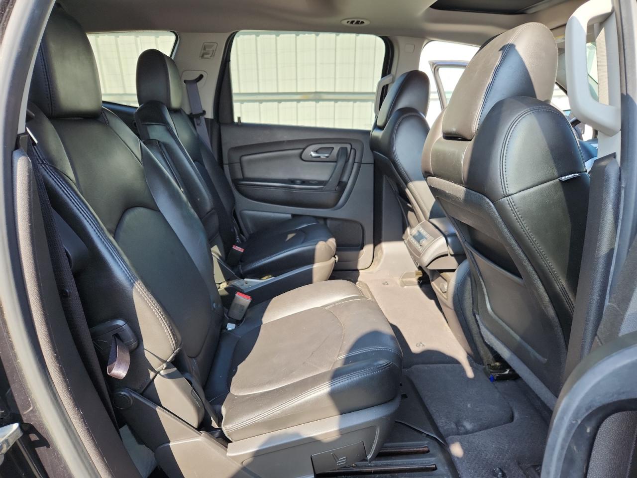 2011 Chevrolet Traverse Lt VIN: 1GNKVJED6BJ386181 Lot: 64745325