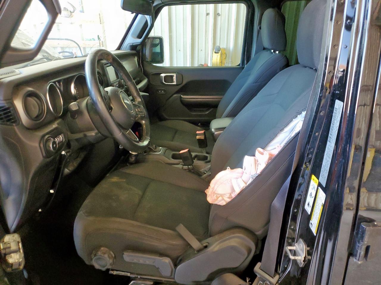 2020 Jeep Wrangler Unlimited Sport VIN: 1C4HJXDN7LW129630 Lot: 63912855