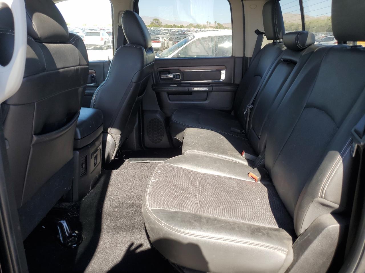 2015 Ram 1500 Laramie VIN: 1C6RR7NG9FS500111 Lot: 67150195