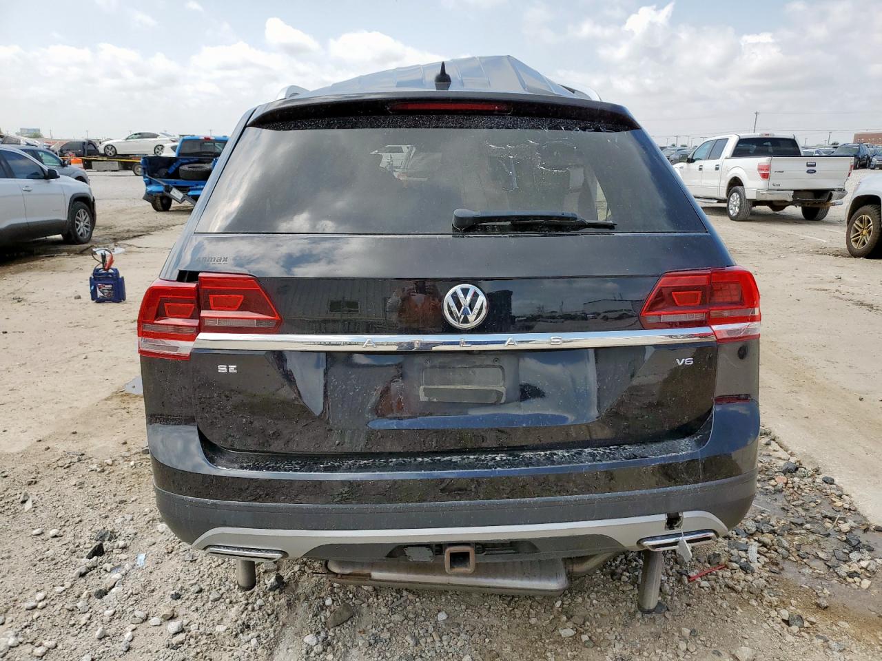 2019 Volkswagen Atlas Se VIN: 1V2DR2CA4KC590954 Lot: 63798355