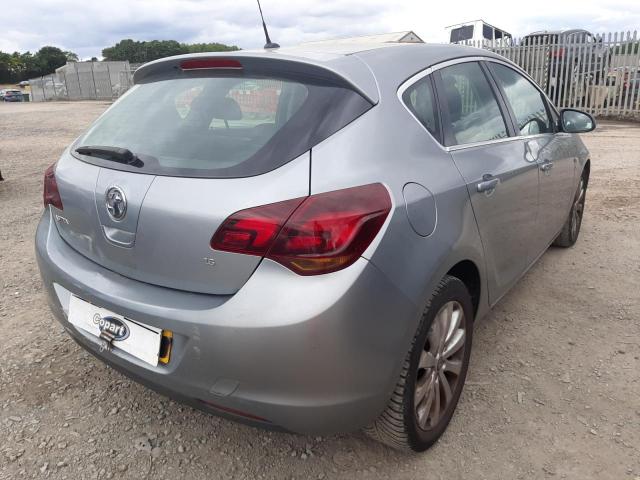 2011 VAUXHALL ASTRA ELIT