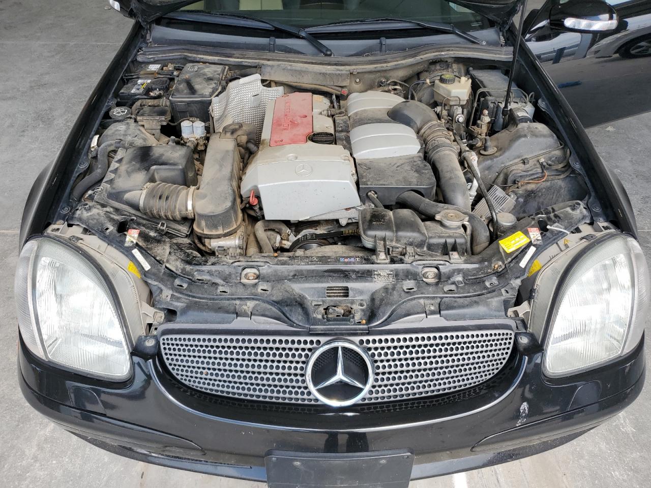 2001 Mercedes-Benz Slk 230 Kompressor VIN: WDBKK49F21F184727 Lot: 65192575