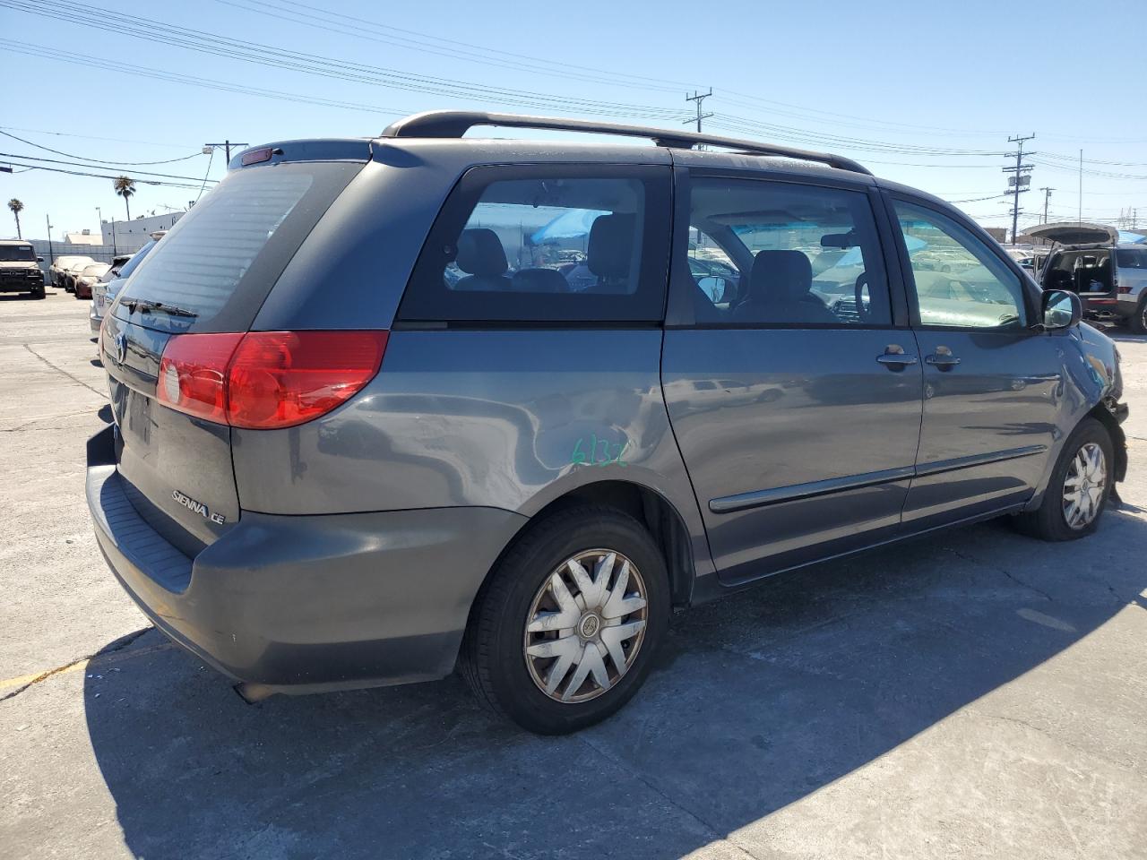 2008 Toyota Sienna Ce VIN: 5TDZK23C28S125707 Lot: 65921275
