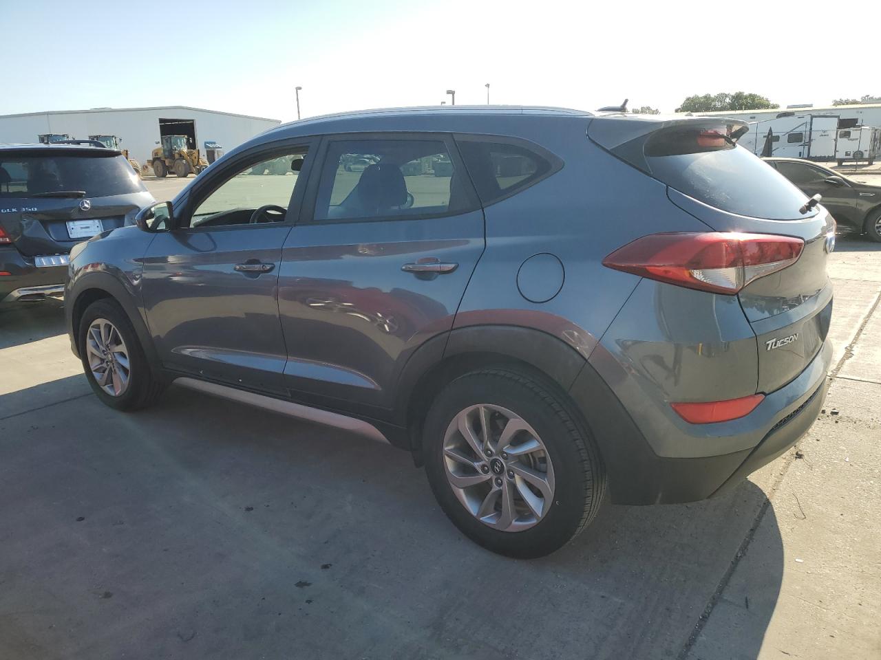 km8j33a4xhu266043 KM8J33A4XHU266043 2017 Hyundai Tucson Limited