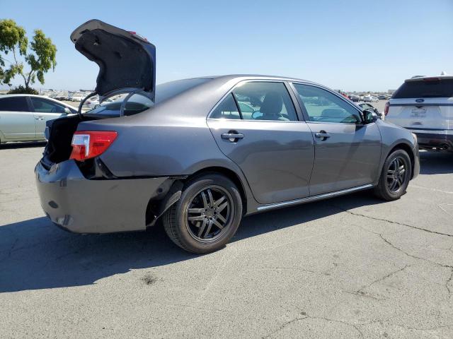  TOYOTA CAMRY 2012 Серый