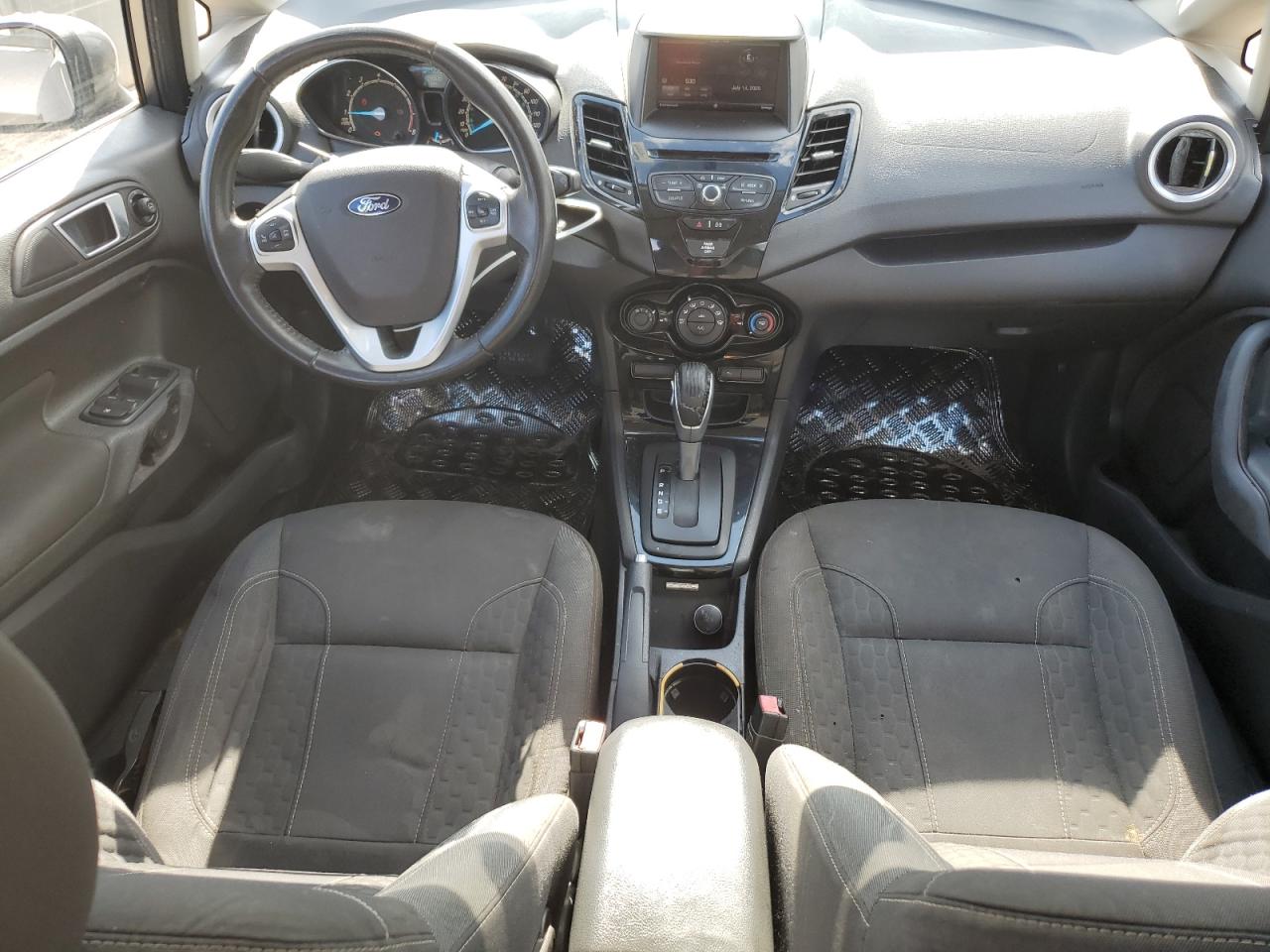 2018 Ford Fiesta Se VIN: 3FADP4BJ1EM131233 Lot: 64497295