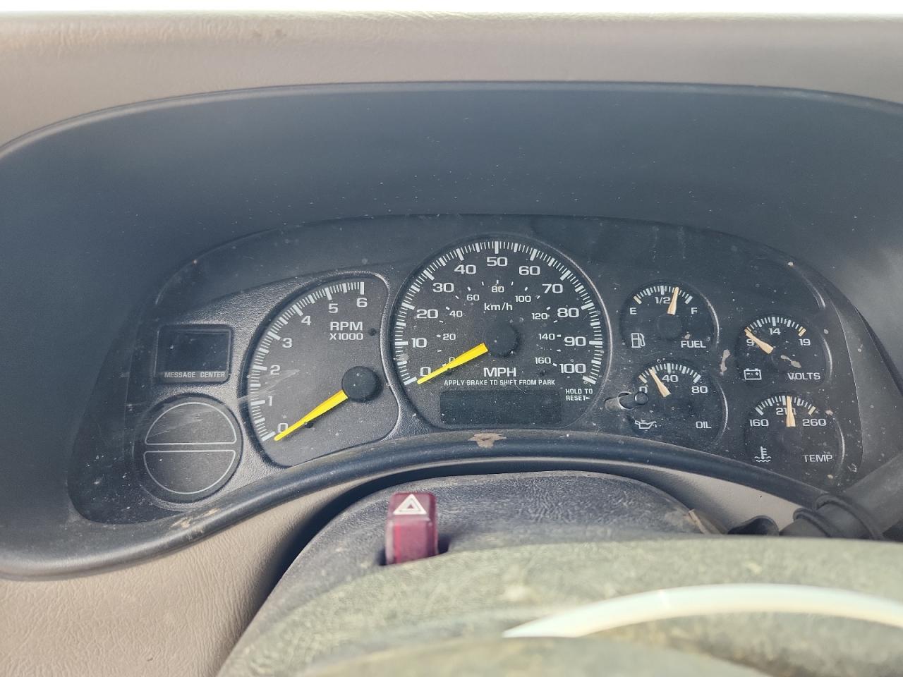 2000 Chevrolet Silverado C1500 VIN: 2GCEC19T2Y1283050 Lot: 65176535