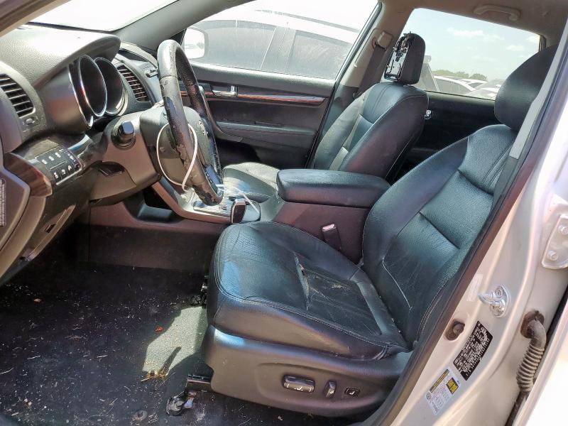  KIA SORENTO 2012 Srebrny